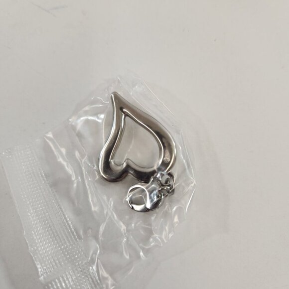 Forever / Paula Abdul / Avon Bundle Rhinestone Heart Pendant & Hollywood Studs - Picture 9 of 12